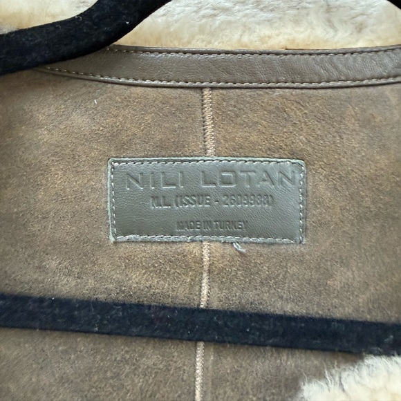 Nili Lotan Carole Shearling Short Coat - Picture 8 of 10